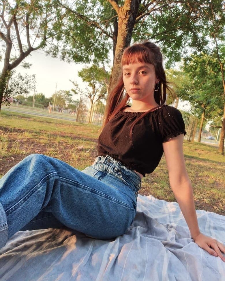 Tan chiquita y ya tan puta