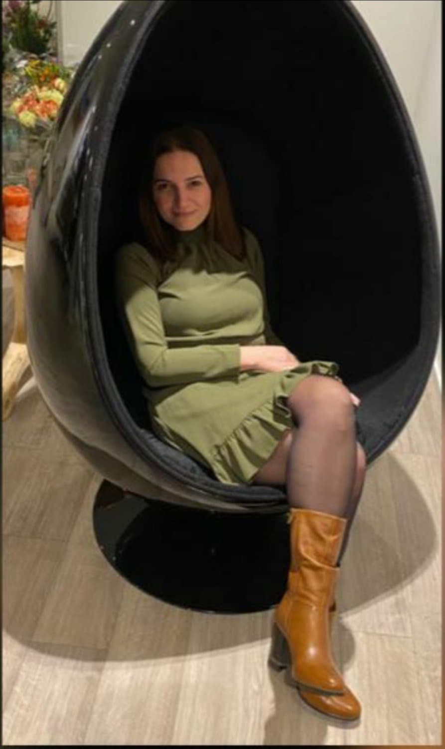 Click to view full size Mature Bitch Milijana (Non Nude)