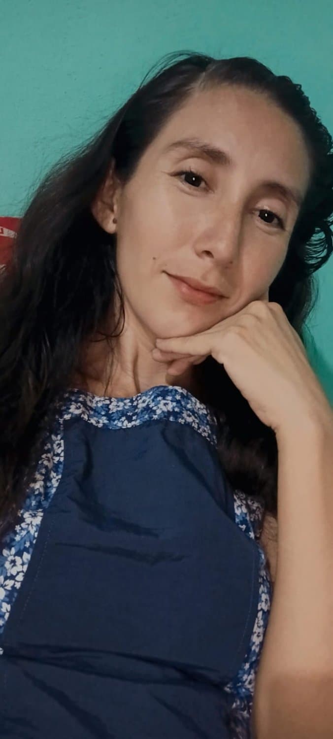 Click to view full size Mexican Mature Roxana