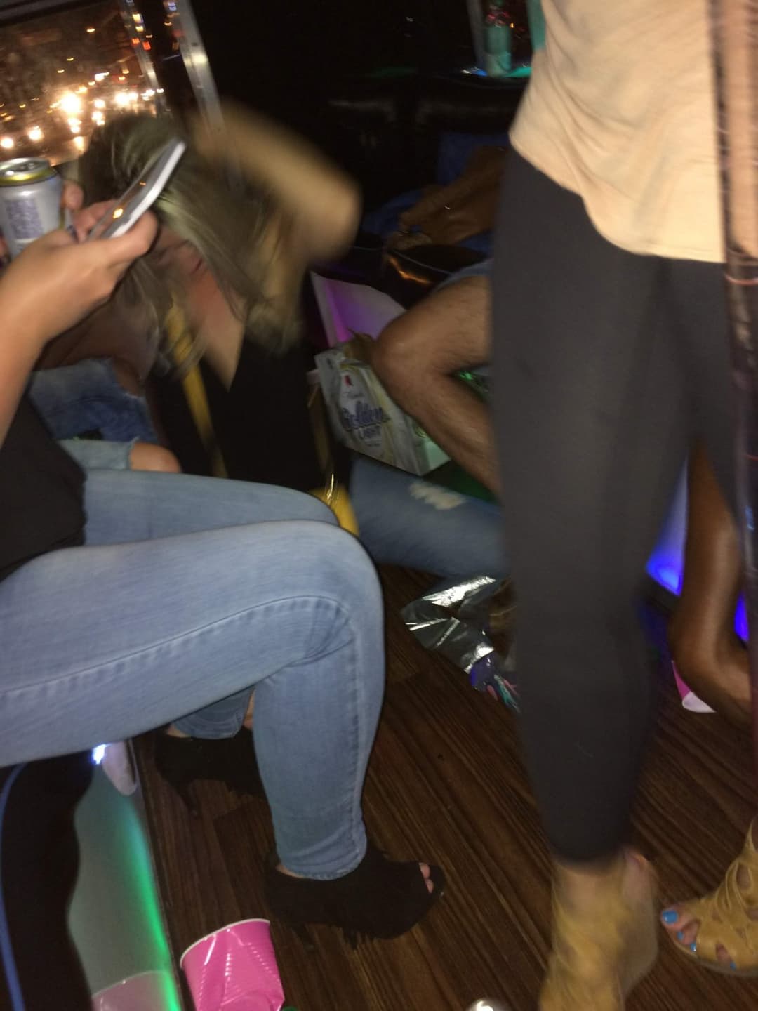 Dinner with Dalt before ladies night on a party bus and going home with the birthday boy ?