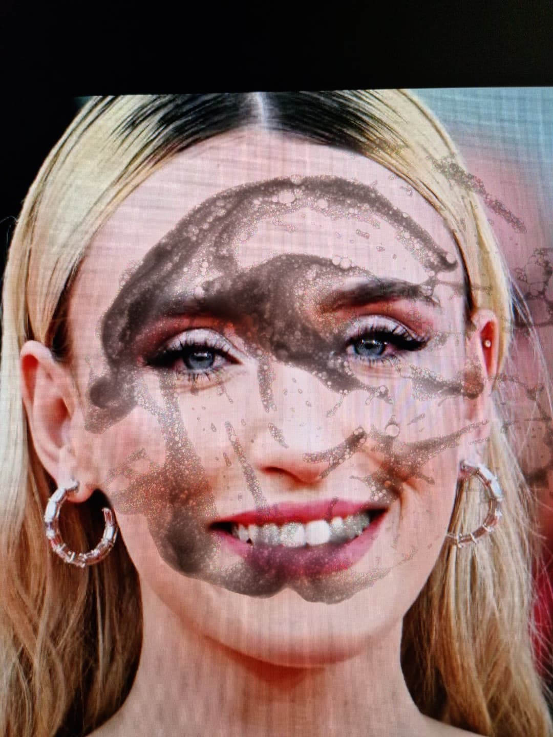 Mara sattei sputata un faccia 5