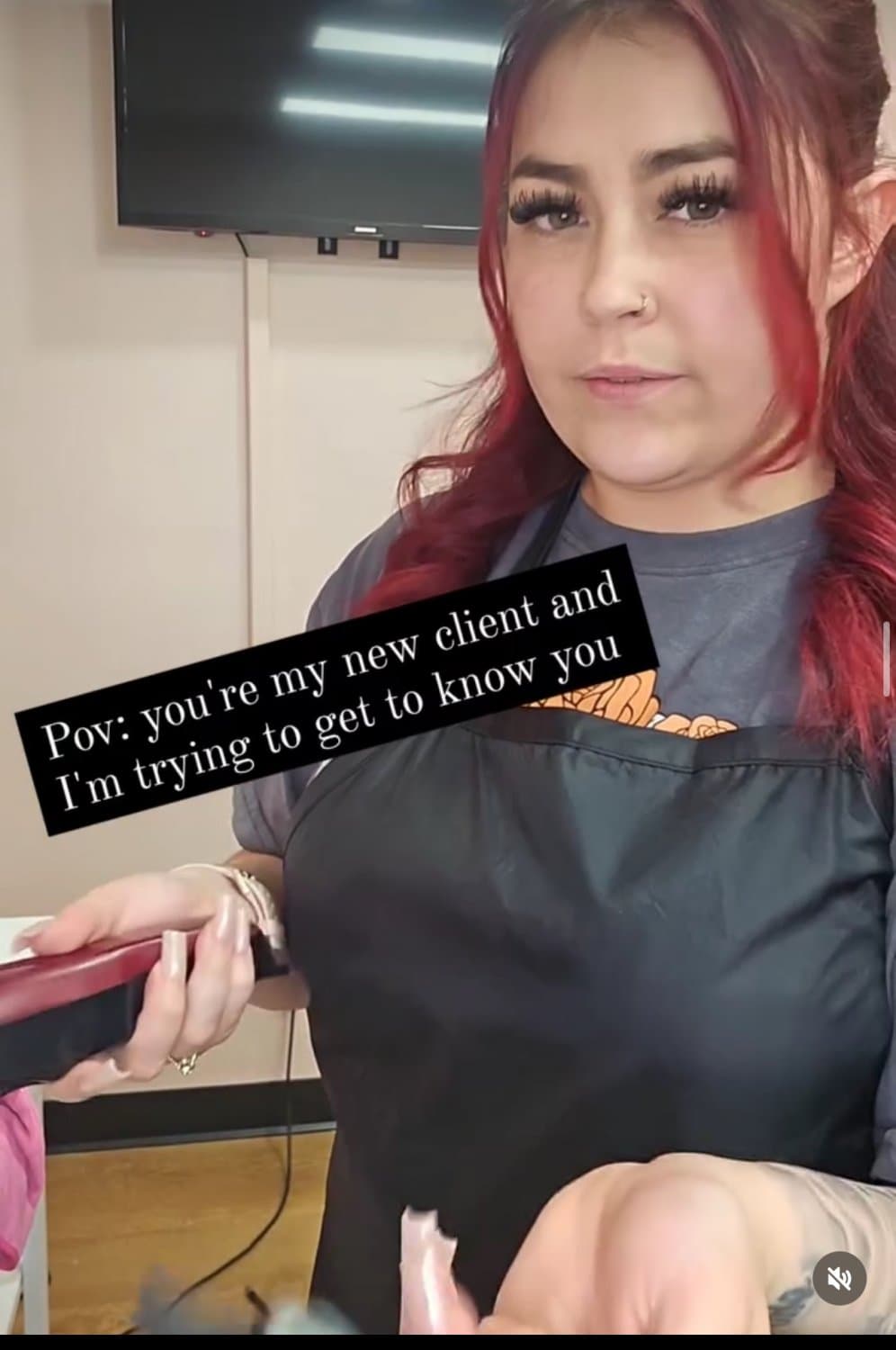 Click to view full size Cut my hair and make me nut bitch