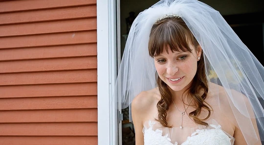 Mommy has big tits and a secret sex tape