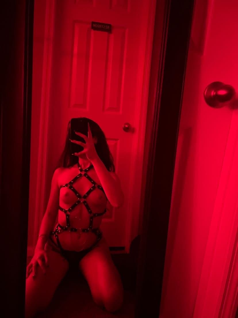 Latina college teen model Annie leaked nude