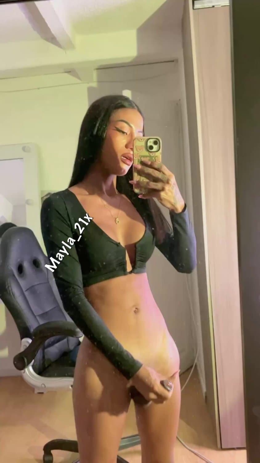 Mayla Vargas - Chantall_18 fabulous trans woman who always cums