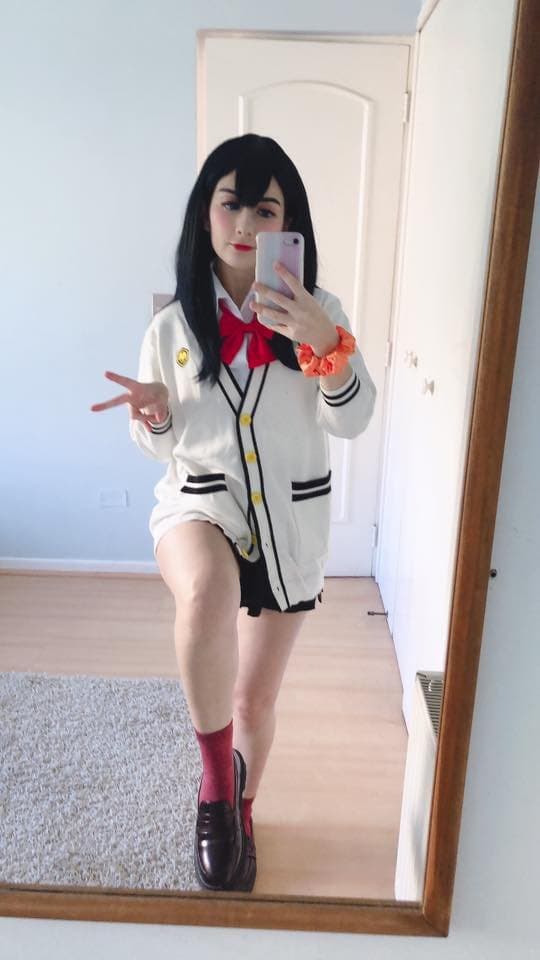 Beautiful Chilean girl with green eyes.