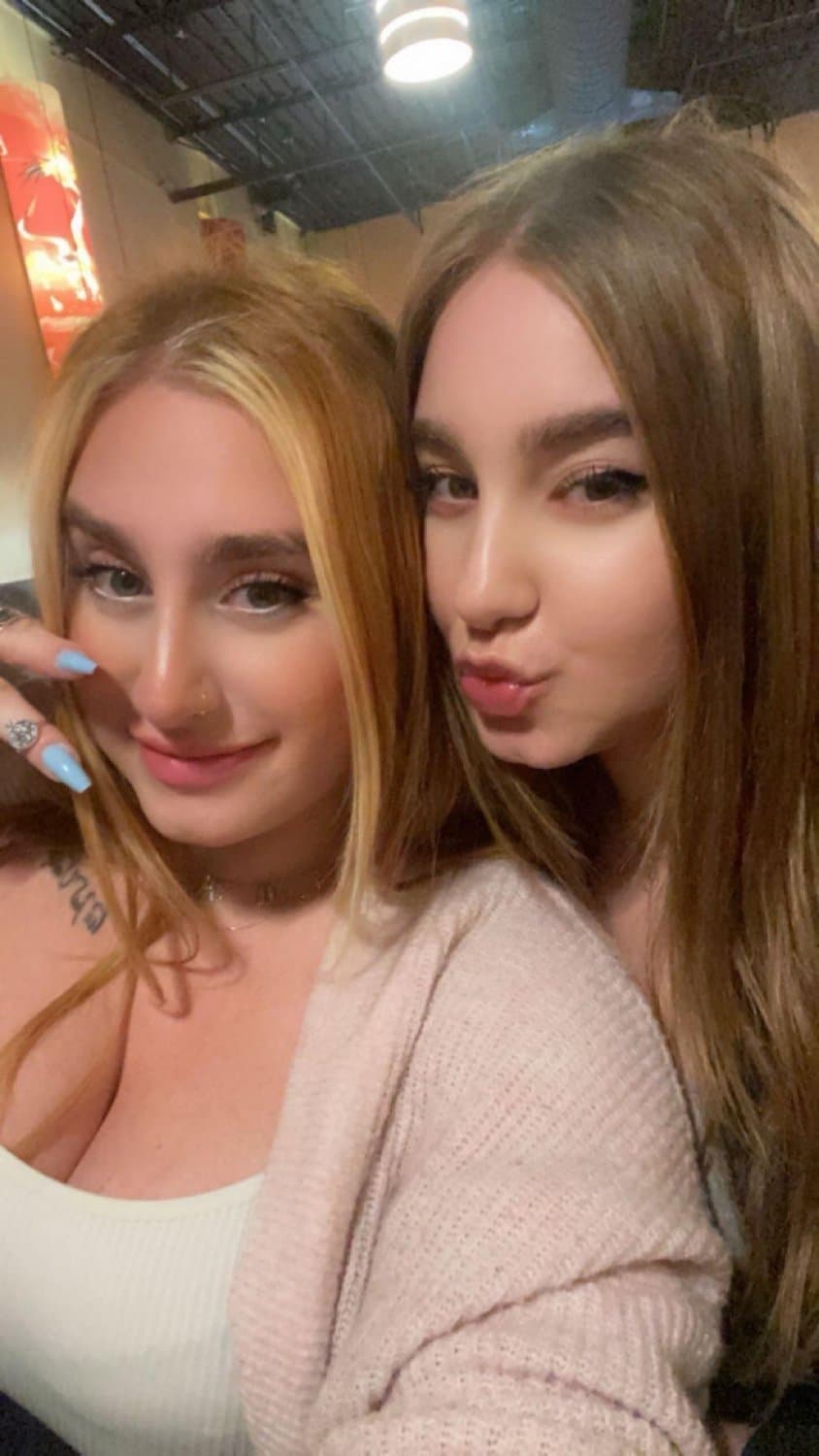 Fat white bitch Jennifer