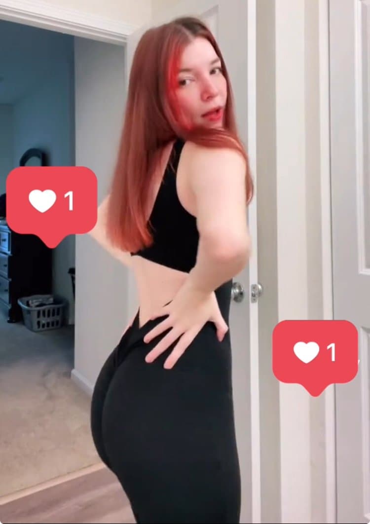 Twitch streamer FAKE porn - delicious ass and fake nudes