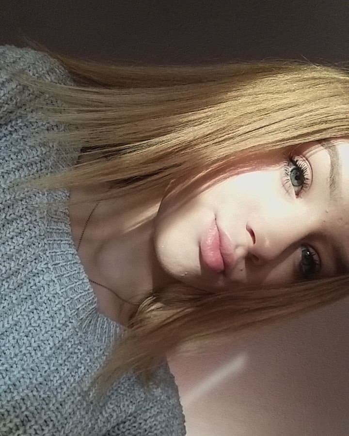 Vanessa 21yo Polish cocksucker living  in Germany