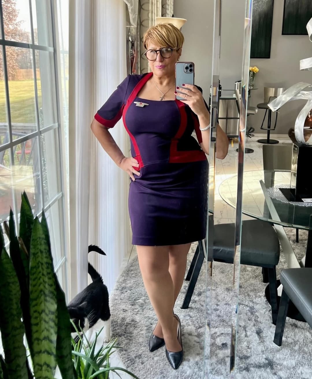 Thick Gilf flight attendant 3