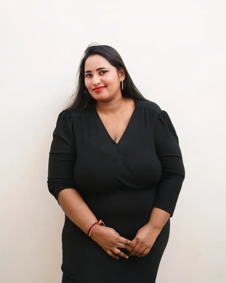 Indian chubby ? hot sexy Bhabhi