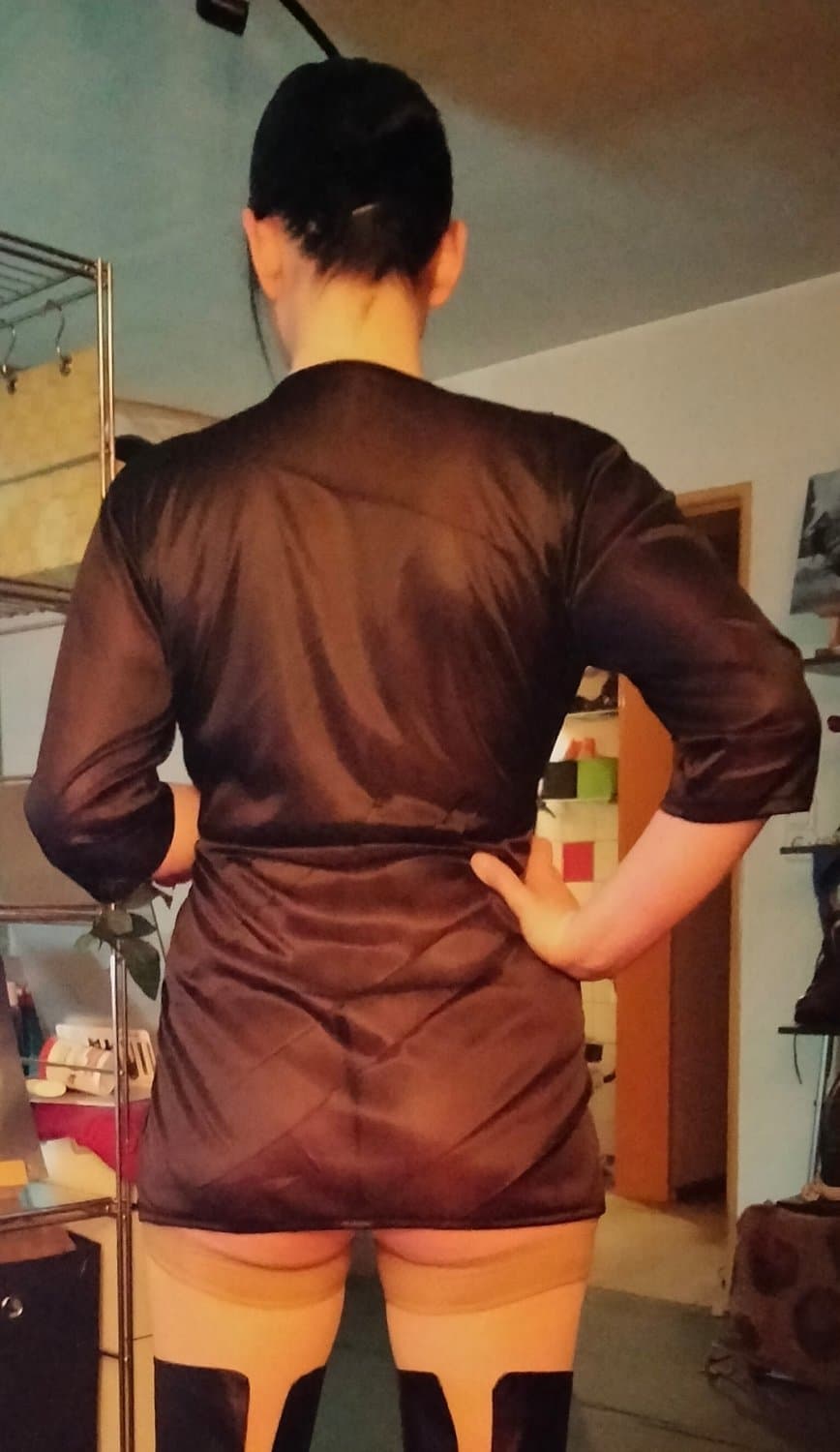 Is my wife being shared on Messenger? Show me and humiliate me Kik FrankDampf01