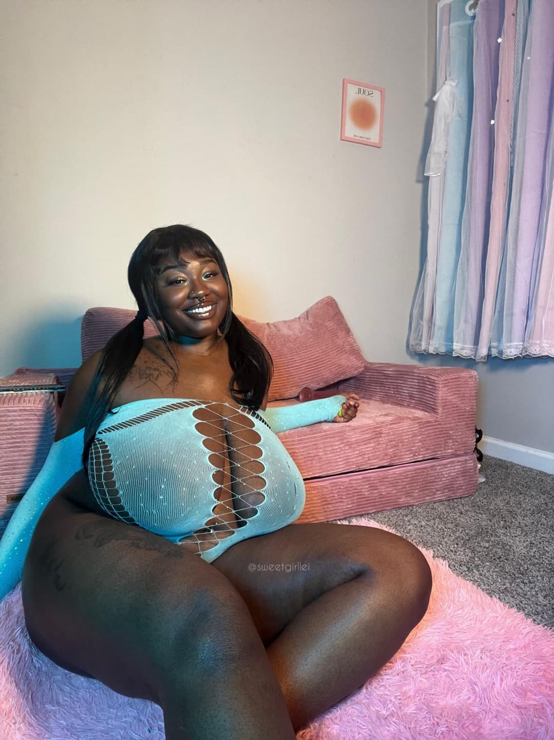 BBW darkskin big titty ebony