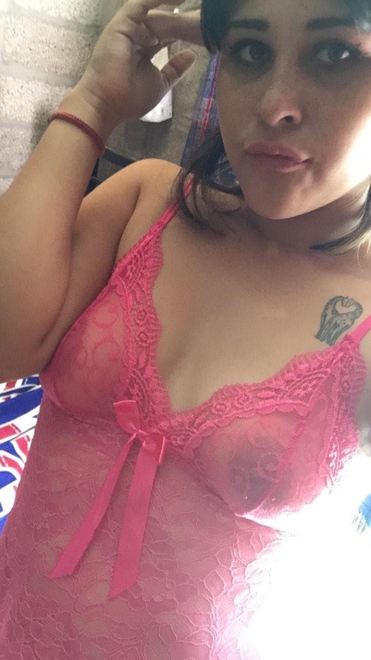 Lidia Fabiola quemada por puta infiel por su cornudo