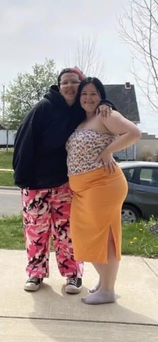 Click to view full size bbw lesbian needs to be made into cock slave