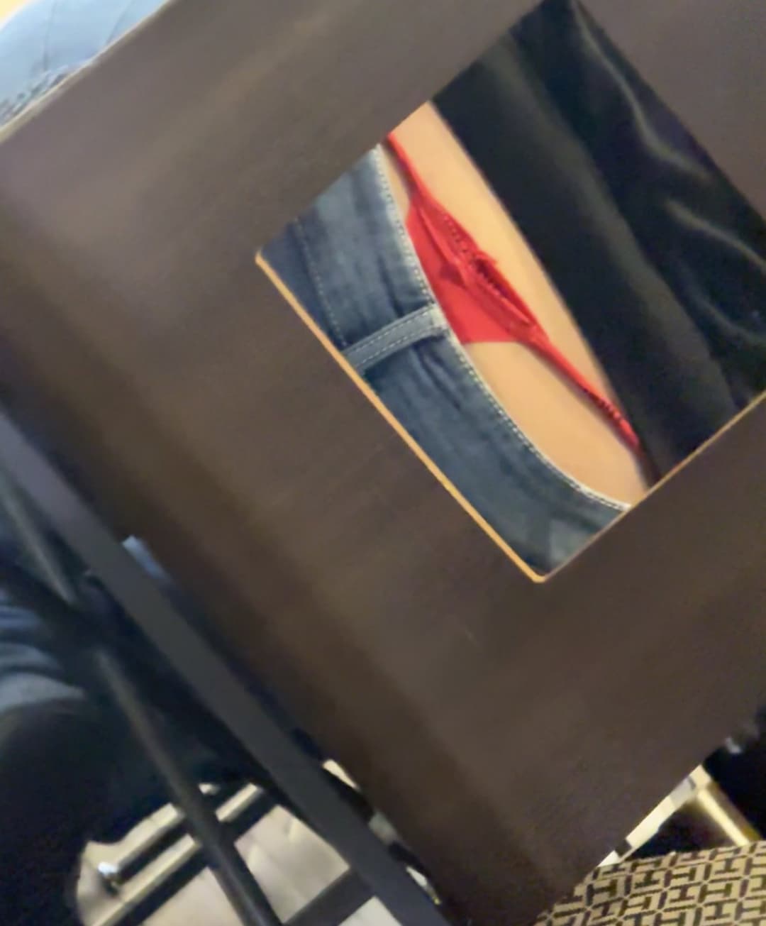 Christmas hunting ( thongslip)