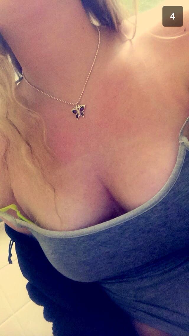 Click to view full size Teasing Us In Class Then Shows Off In Bathroom