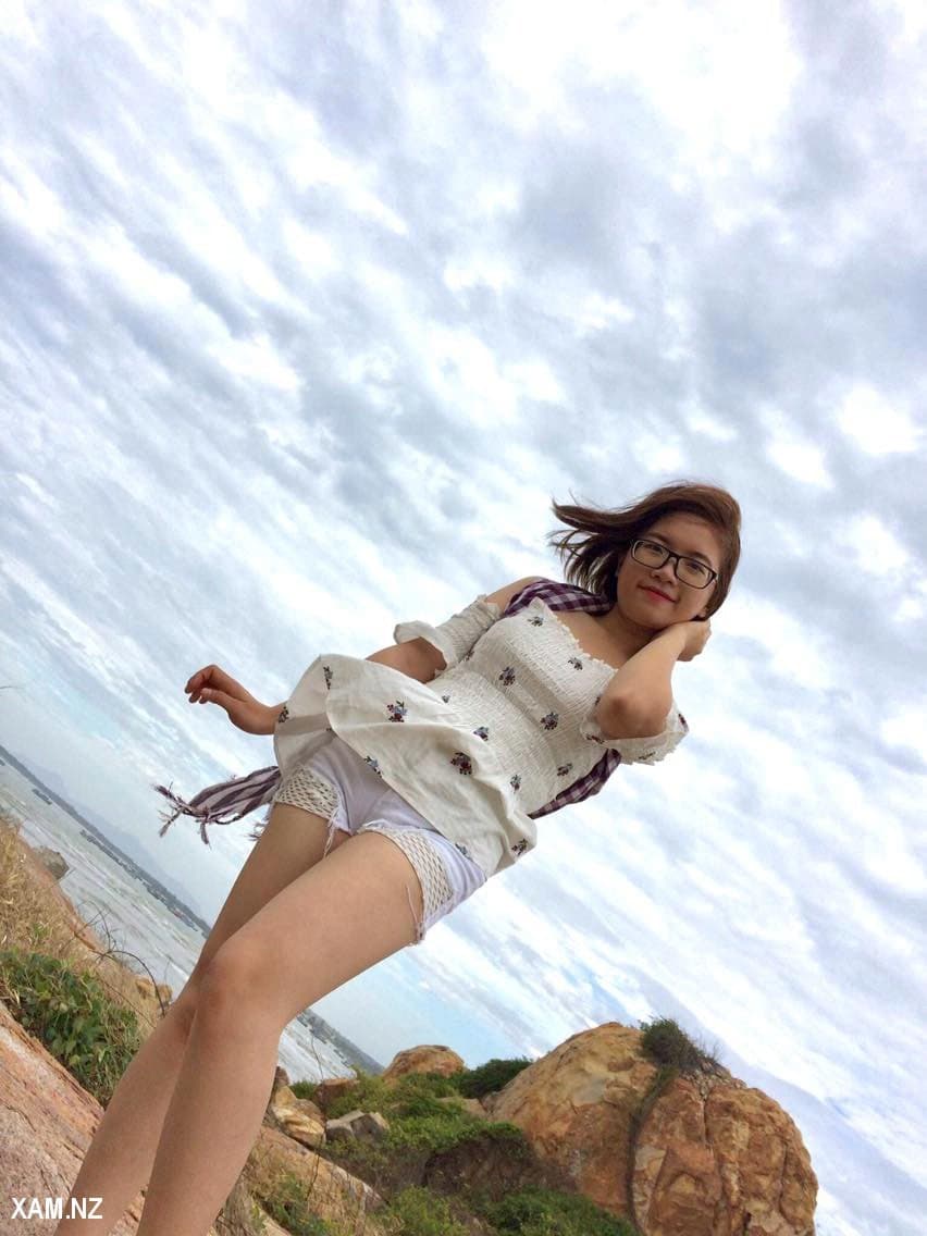 Ảnh sex Thảo Nguyễn (Cục Bông) Nguyên Phương Thảo