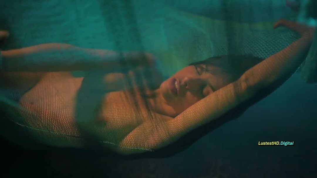 Young Latina learns the art of Hammock sutra.