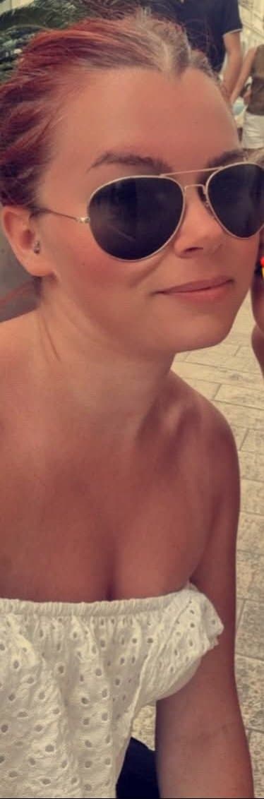 Milf franco-arabe à baiser