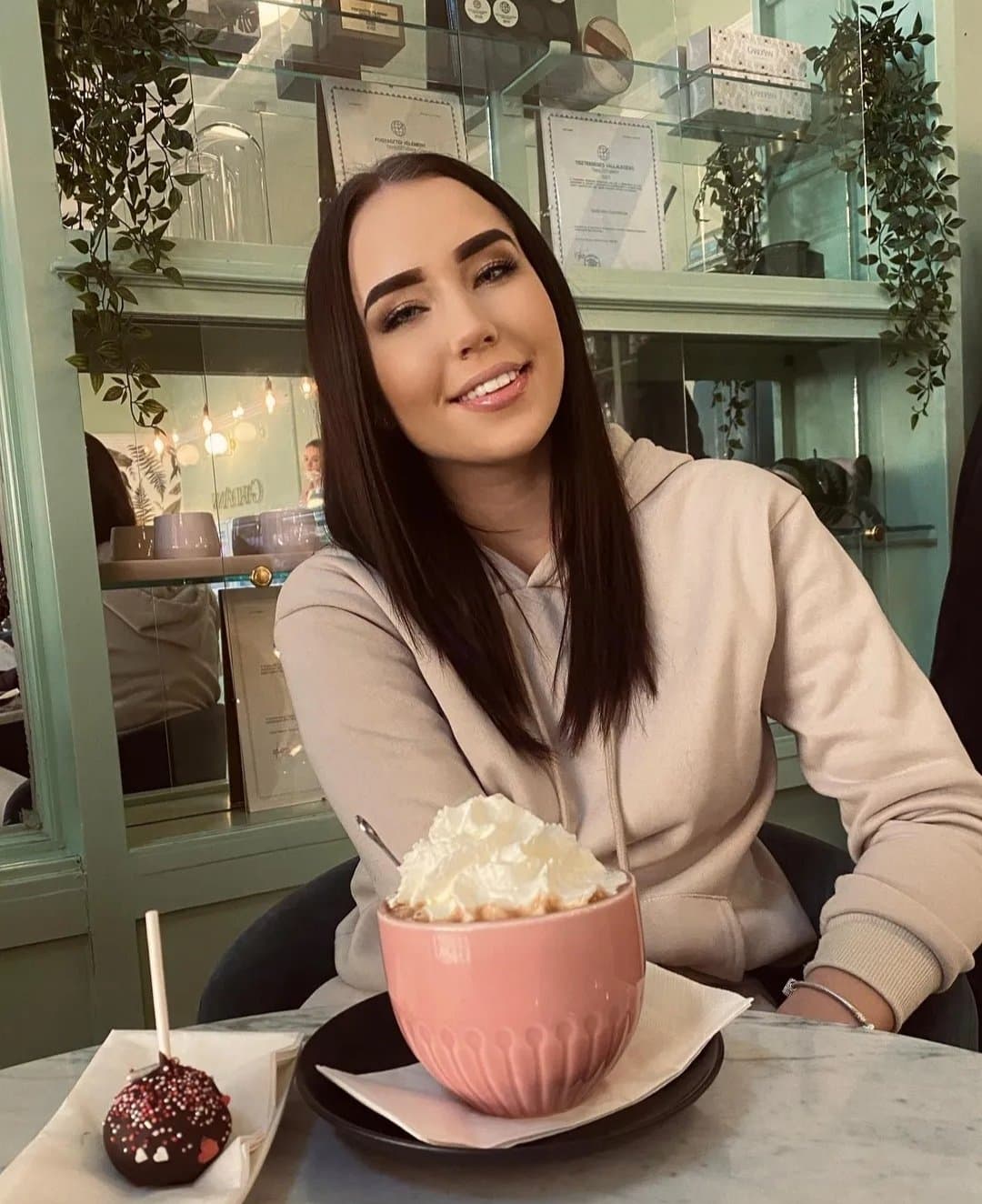 [kik] subbmit fuckdoll ex needs hard pounding and fucking I wanna watch someone break her mind