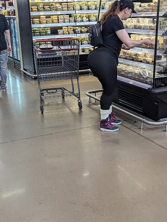 PπWG-BUBBLE-BUTT!HUGETITS°