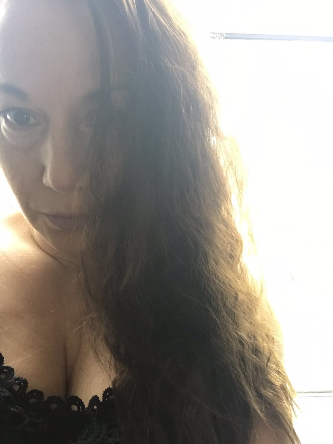 Sexy suggestive Janice