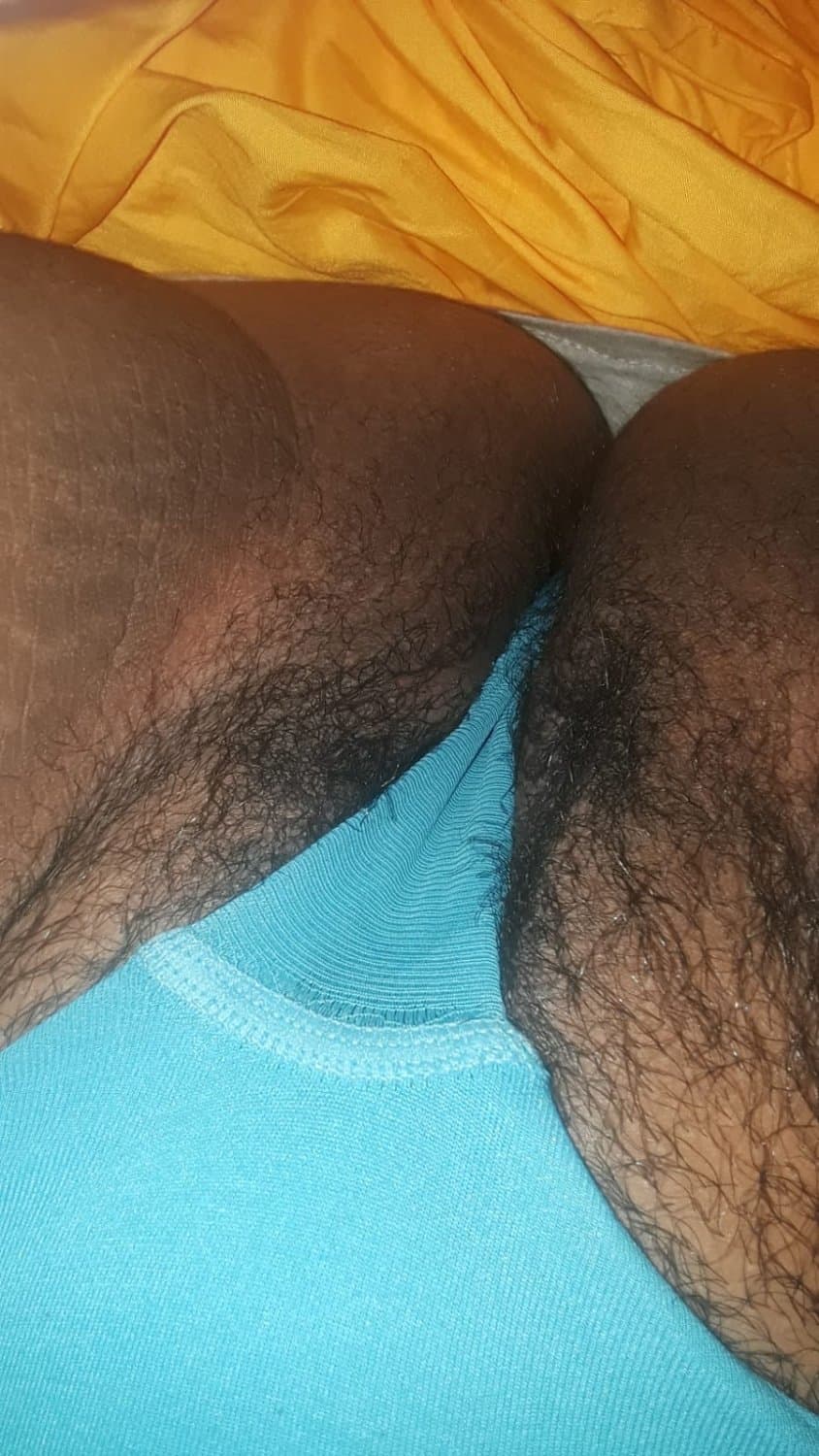 Yo toda hot papi me gusta que me vean toda es rico ser deseada