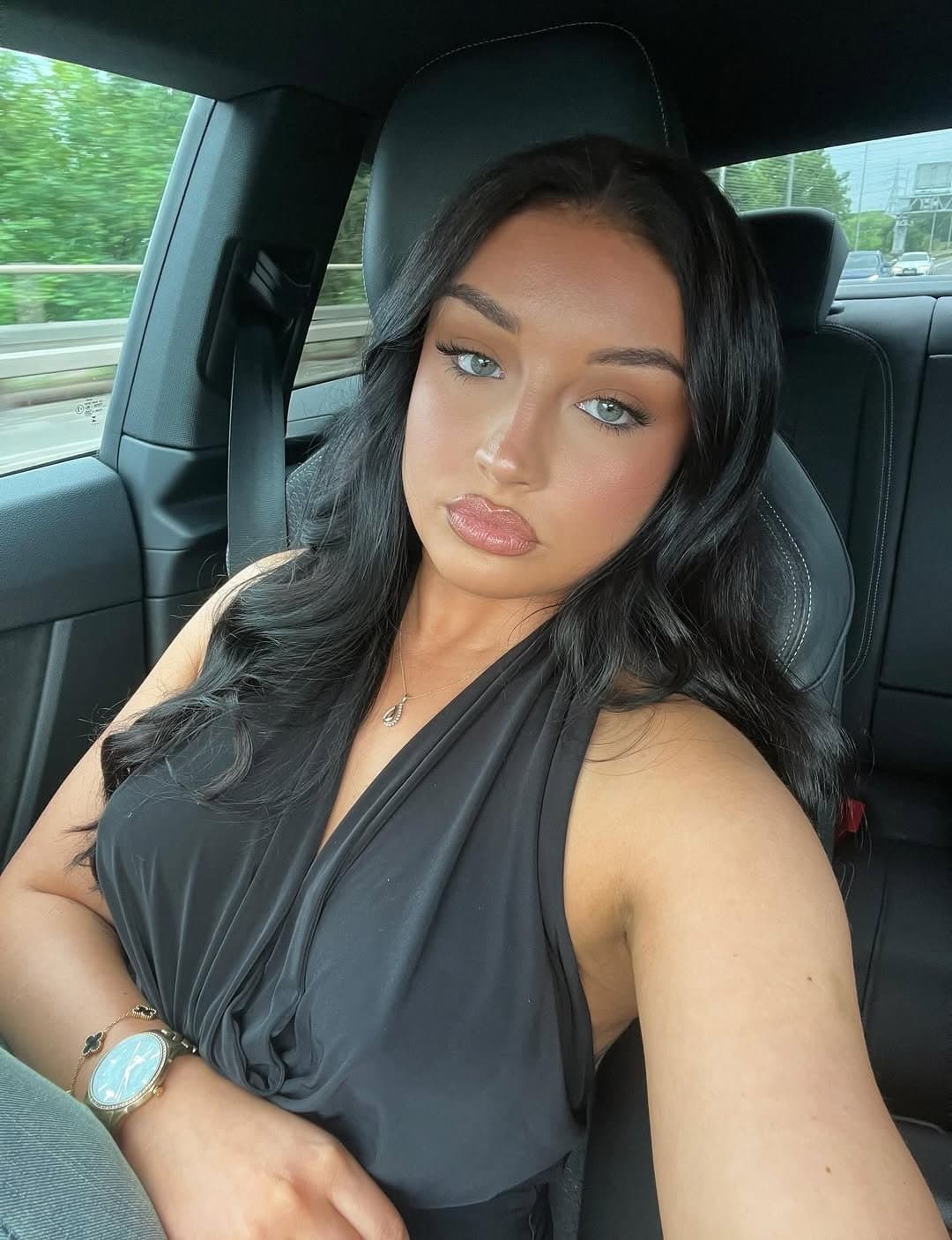 Click to view full size IRL Busty teen slut Phoebe to perv at