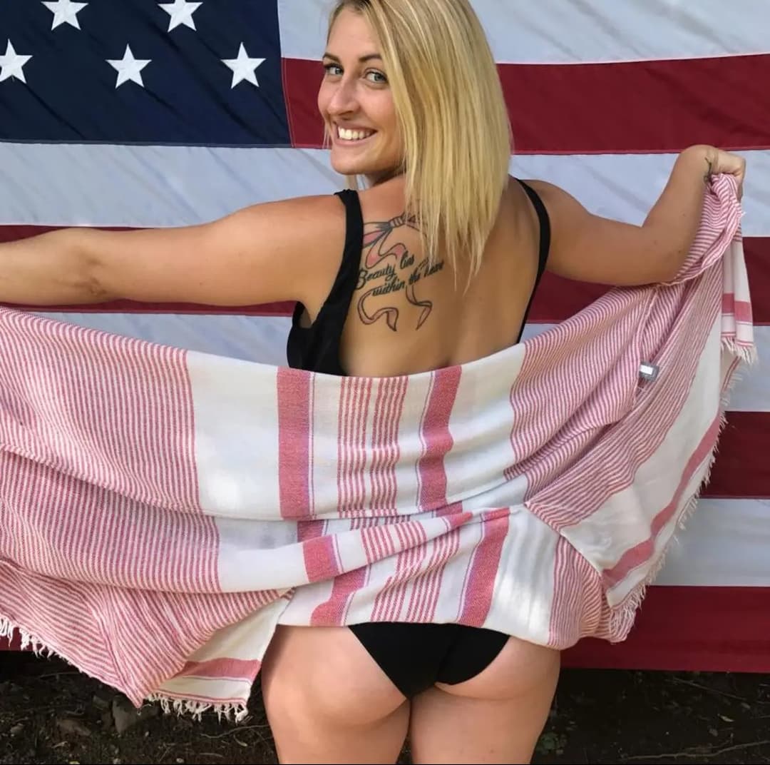 My sexy ass milf step sister. X: Johndoeg1y