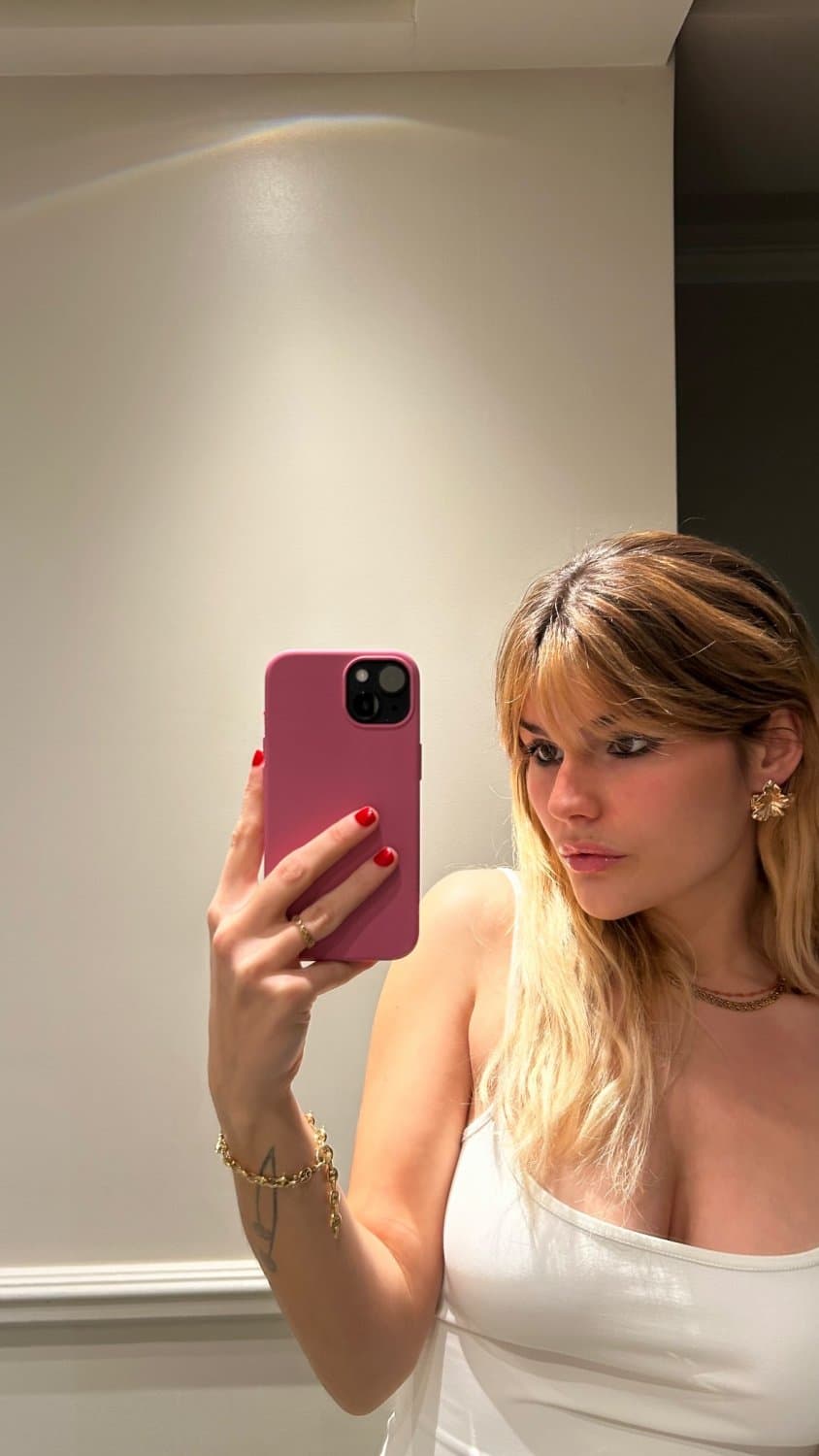 Chloé, grosse chienne française exposée