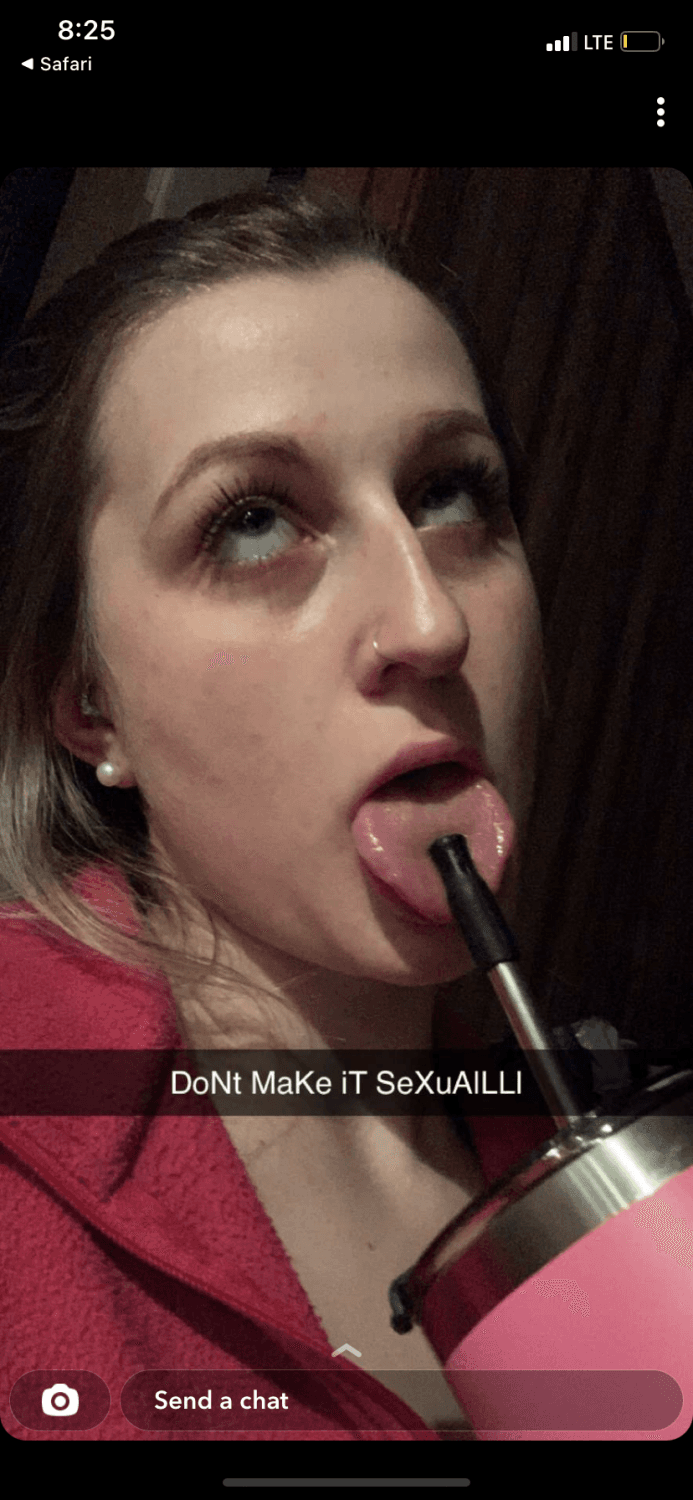 Simp risking for Brittnay. She deserves bigger dick than mine. Save and post her