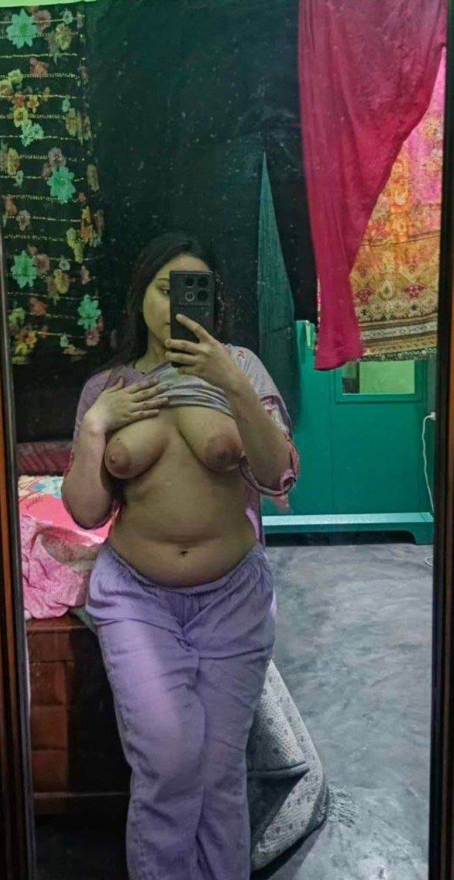 sexy Indian figure Hijab cute and sexy face giving blowjob and getting fucked leaked pics