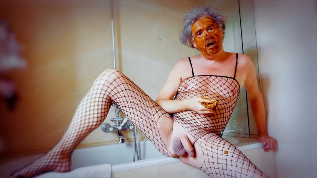mature, old and pervert crossdresser: scat, selfpiss, scatplay, smear scat over my face
