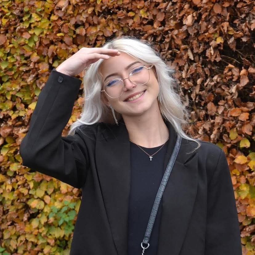 Skinny française exposé