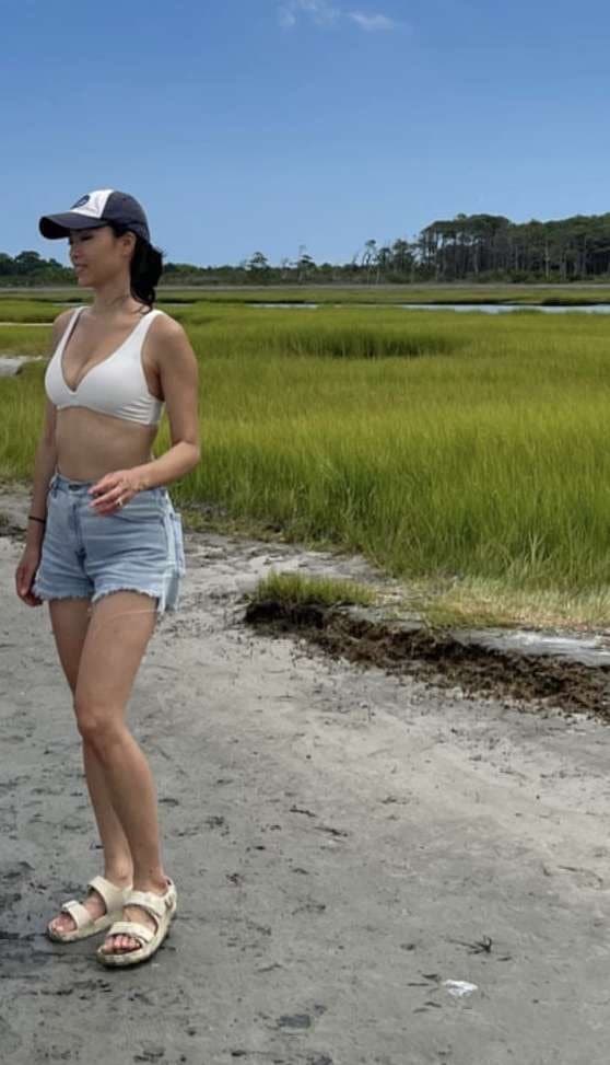 risking my asian wifes sister Gloria Tong for feargasm tele whajdbf snap jmartin8857 or dm