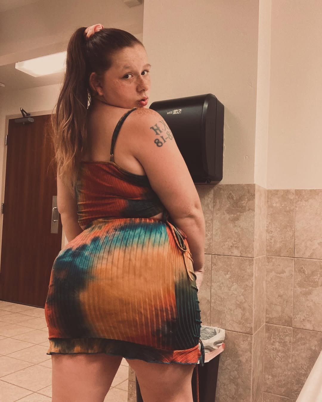 Redhead milf (post her pregnant in an earlier post)