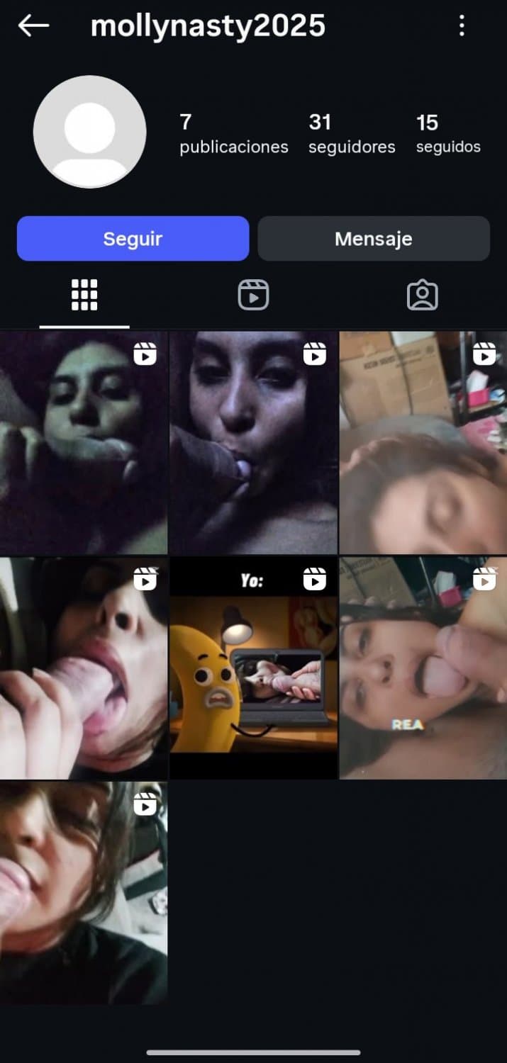 Puta argentina chupando una verga en Instagram