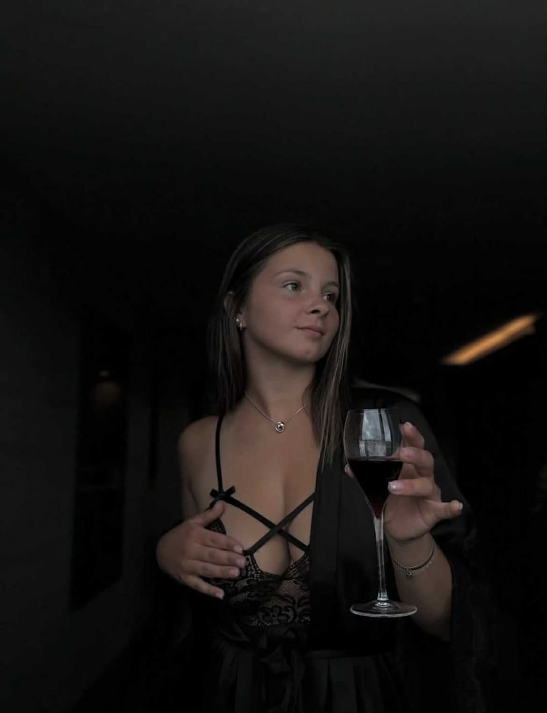 Cum shoot moi avec ta grosse queue de bbc