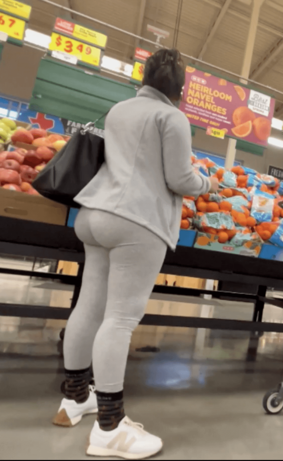 Athletic Round Latina Bubble