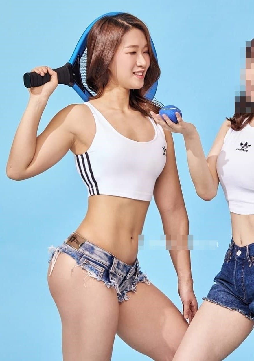 Anal sex with an Asian gym trainer member