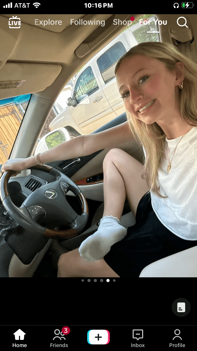 Petite sexy blonde blue eyes teen footslut / soles ,toes