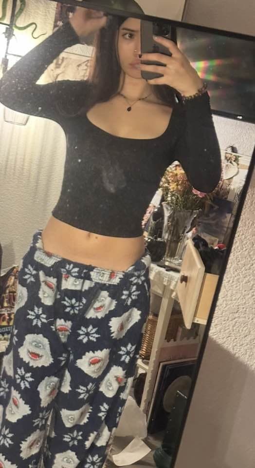 Tight Latina Slut Daniella needs to be tribbed for her beta bf