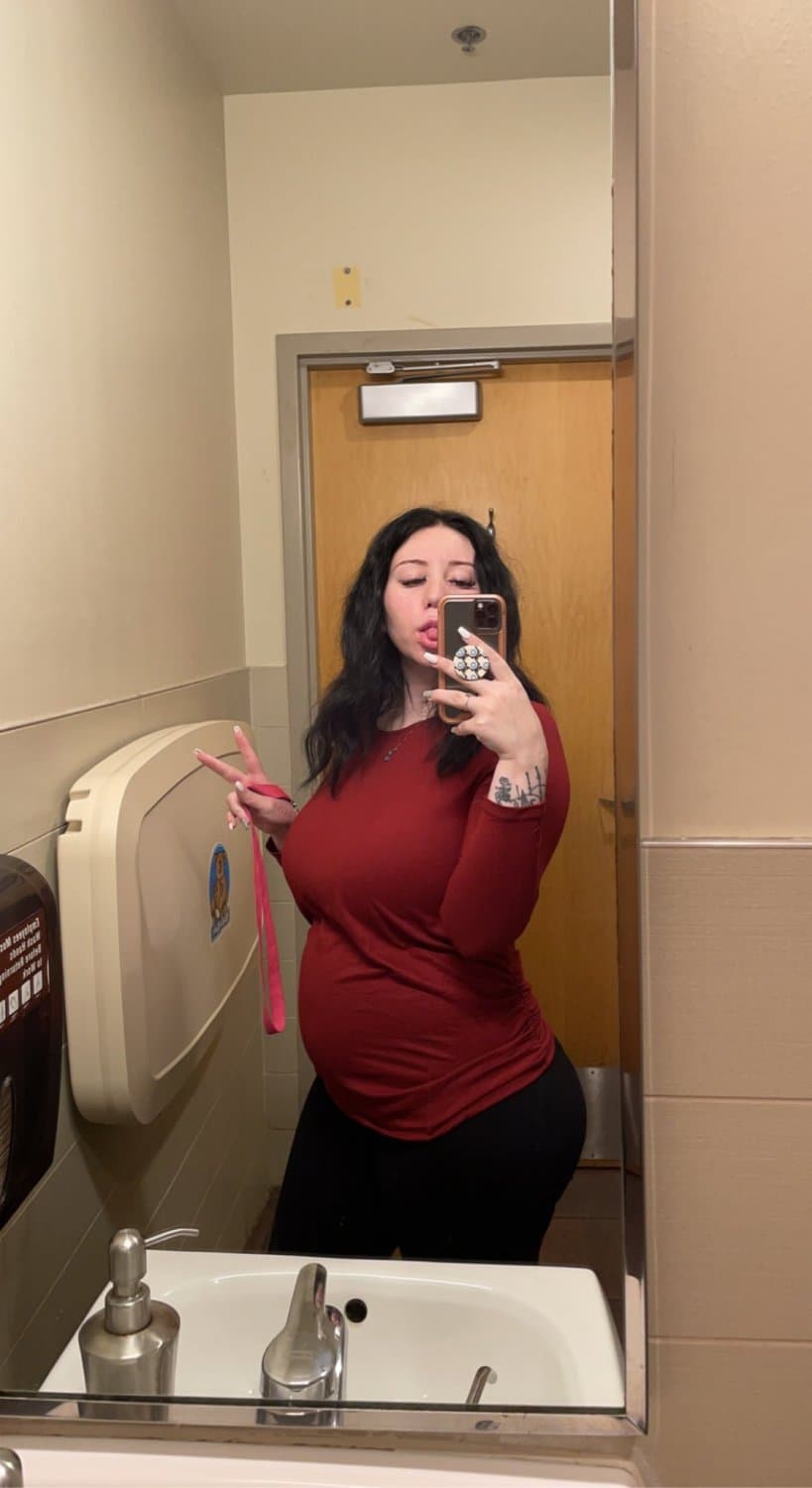 Click to view full size Ran a loyalty test on her. She failed.