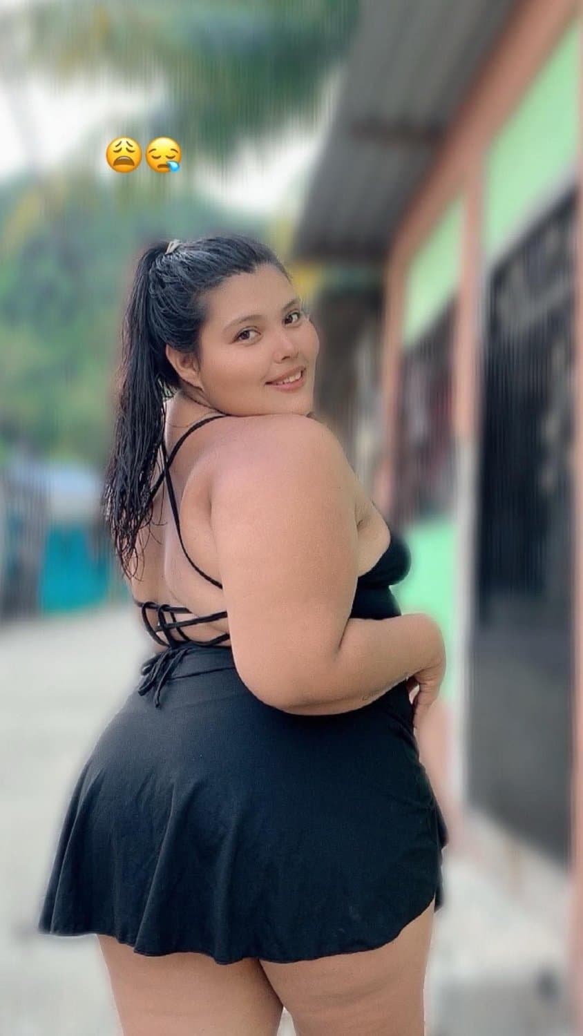 BIG THICK BOOTY LATINA BBW