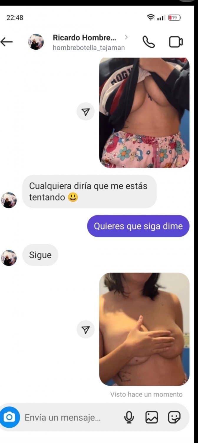 Cuando un amigo recibe un mensaje de la mujer de su amigo ... Putona tetona de Barcelona María Jesús