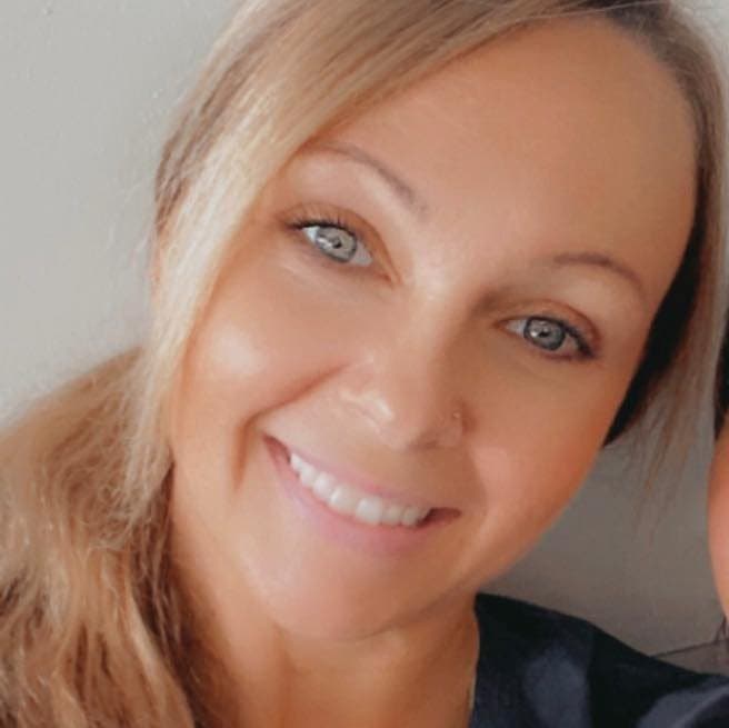 Irony is Jamie being so nervous to flash that she ends up on the cover of the DVD