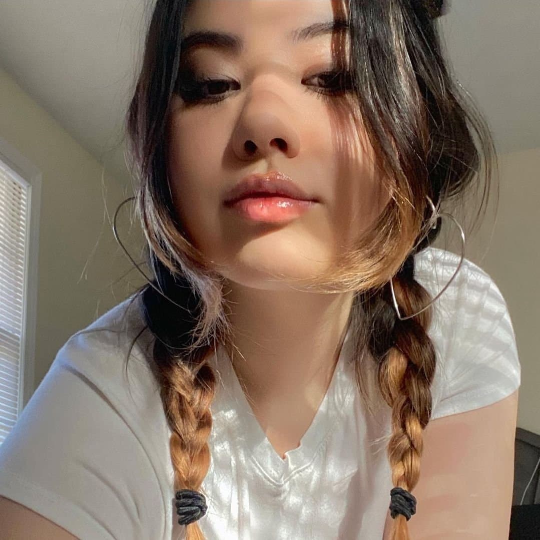 Cutie college asian babe turns pro