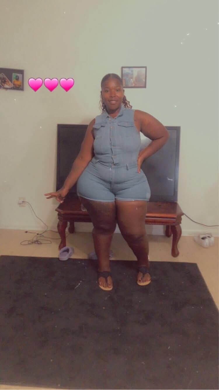EBONY BBW SSBBW THICKNESS BIG ASS GOONER MATERIAL