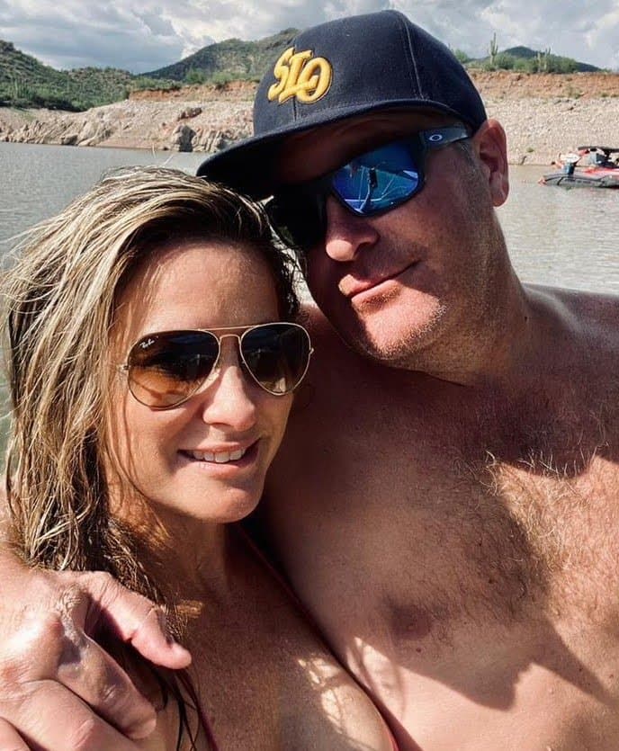 Click to view full size Arizona Wife also a Whore